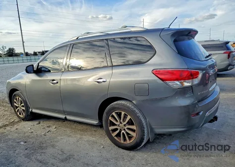 2015 Nissan Pathfinder S z USA, uszkodzony, nr VIN 5N1AR2MN7FC717607